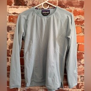 Patagonia long sleeve hiking top